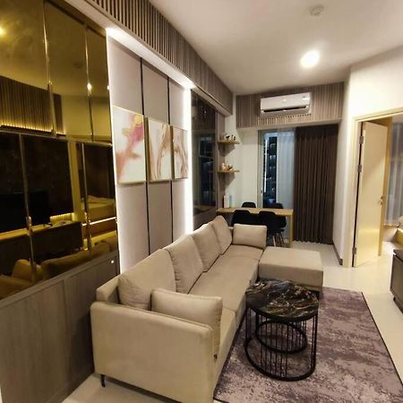 Apartment Benson Tower 2 Bed Room By Lavida Surabaya Bagian luar foto